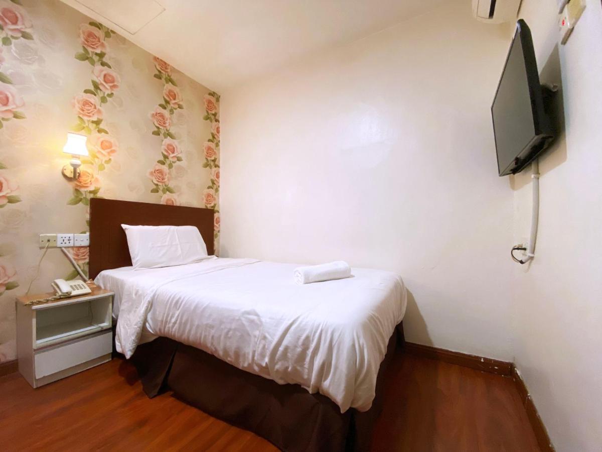 MR Hotel Nusa Bestari Skudai Exterior foto